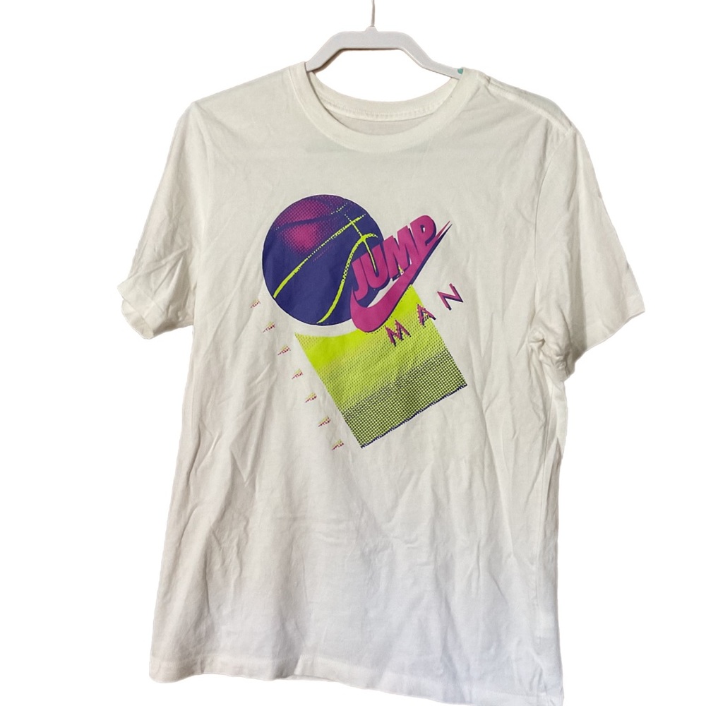 Men’s Jordan shirt
